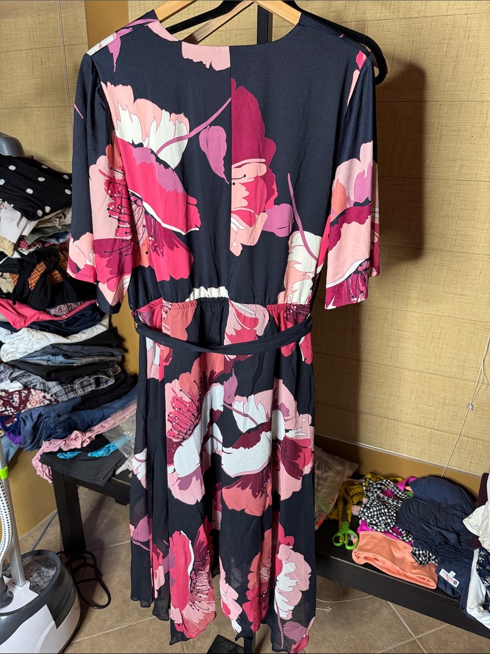 NWT Lane Bryant Black Pink Floral Faux Wrap Midi Dress Size 18 Belted - Picture 7 of 9